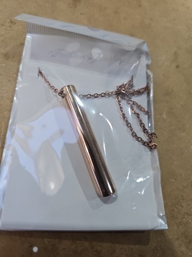 Breathing necklace rose - breathing,